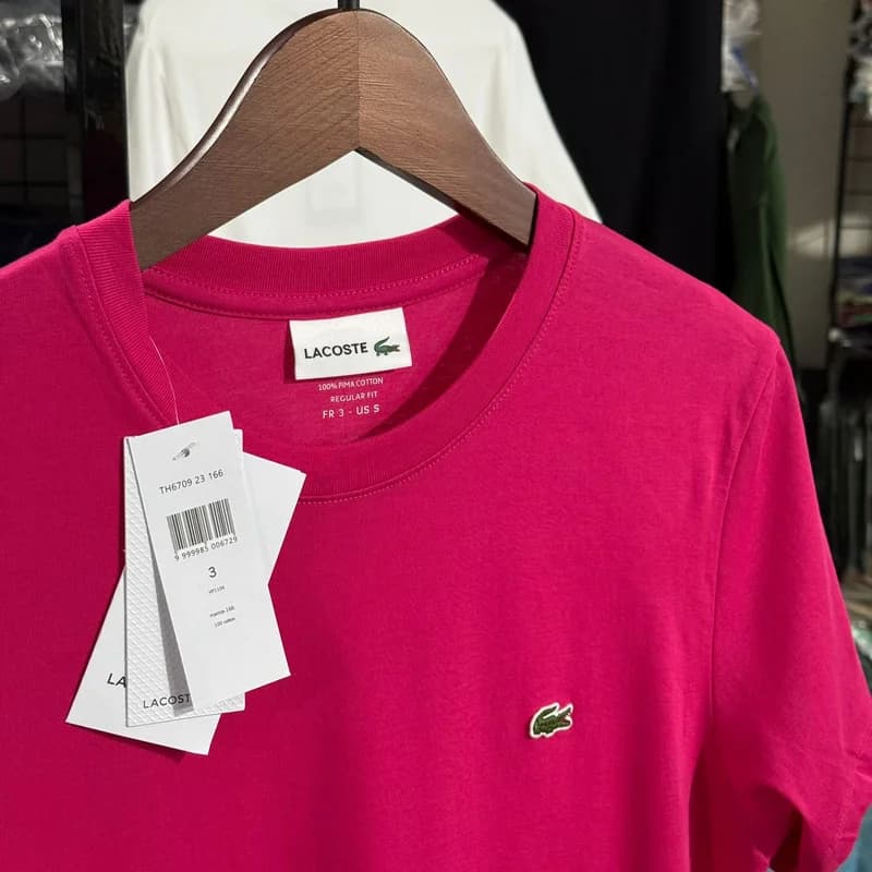 Camiseta Basica Lacoste cor Rosa Fucsia — imagem 1 de 3